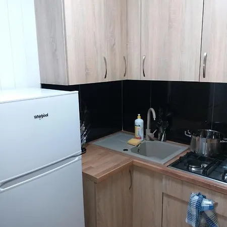 Appartamento - 2 Sypialnie, Kuchnia, Lazienka - 6 Osobowy N6 - Freezerhause Izdebno- Noclegigrodziskpl 792-535-535 Izdebno Koscielne