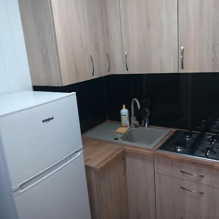 شقة - 2 Sypialnie, Kuchnia, Lazienka - 6 Osobowy N6 - Freezerhause Izdebno- Noclegigrodziskpl 792-535-535 Izdebno Koscielne