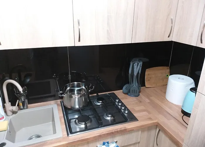 Διαμέρισμα - 2 Sypialnie, Kuchnia, Lazienka - 6 Osobowy N6 - Freezerhause Izdebno- Noclegigrodziskpl 792-535-535